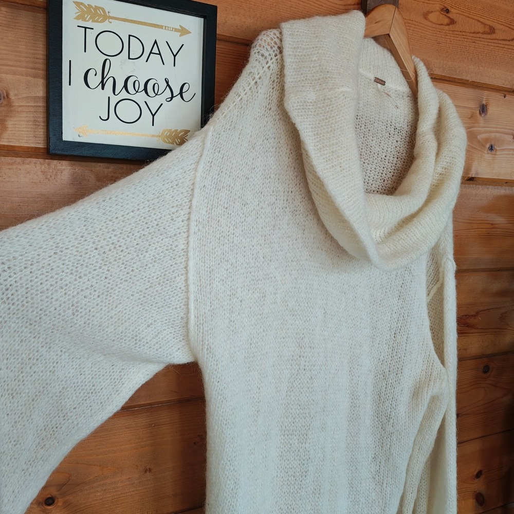 Free People Alpaca Ophelia Ivory Cowl Neck Cozy Tunic Sweater Ribbed Knit Size M - Picture 4 of 9